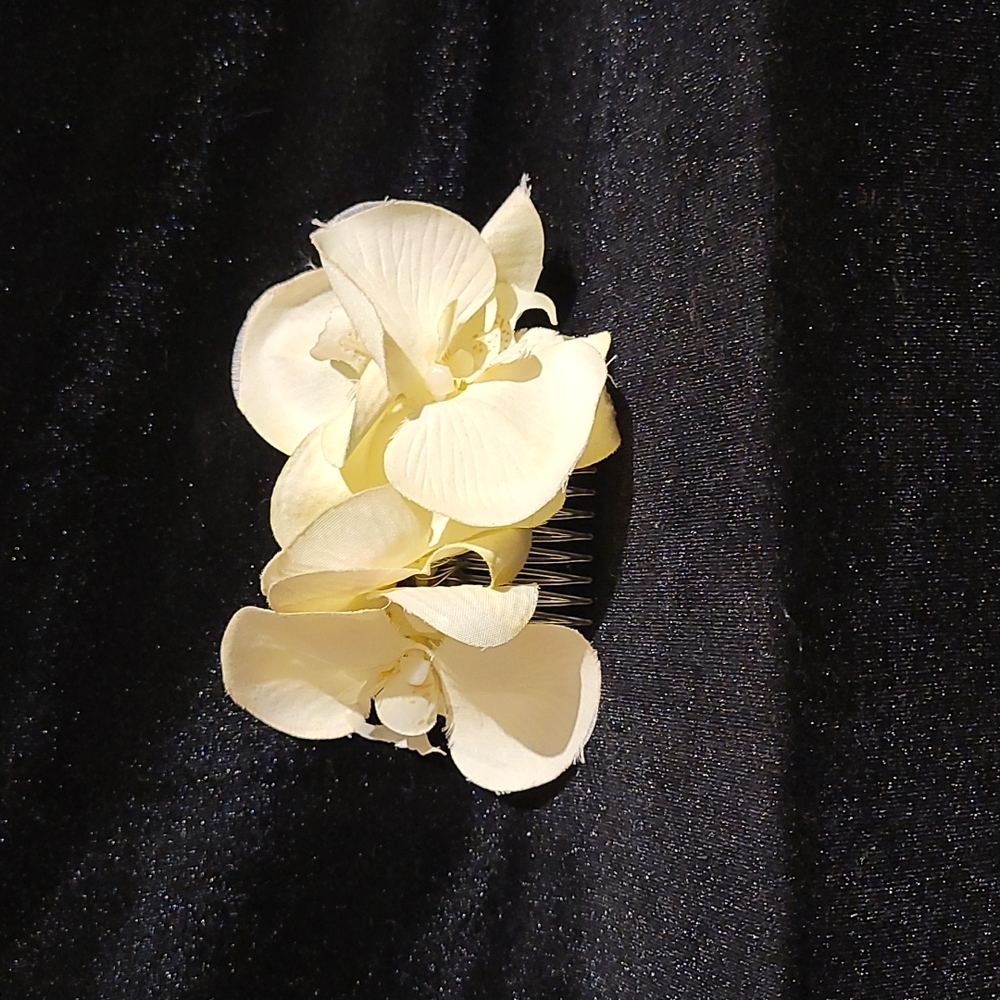 Vintage Inspired Orchid Hair Flower
